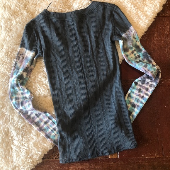 FREE PEOPLE Big Sur Tie Dyed Long Sleeve Tee - Picture 8 of 9